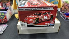 2004 DALE EARNHARDT JR BUDWEISER MONTE CARLO 1/25 AMT MODEL KIT #38068 SEE PICS