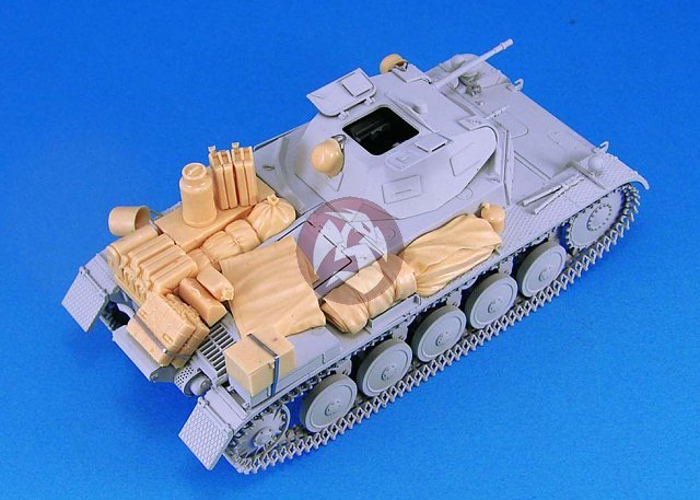 Legend 1/35 Panzer II Tank Stowage and Accessories WWII (Tamiya / Dragon) LF1173
