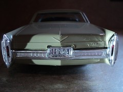 Johan 1/25 Friction Dealer Promo 1966 Cadillac Coupe Deville Tan/Green Complete