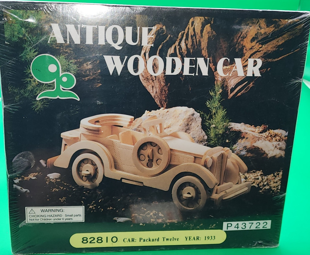 Antique Wooden Car Model Kit P43722 – 82807 1932 Ford V8 Model 18 SEALED