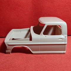 Body Shell & Frame 1968 Mercury Pickup 1:25 Scale Model Car Part Moebius