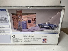 Revell Highway Scenes 1960 Corvette 1:25 Model Kit #85-7802 1997 NEW SEALED