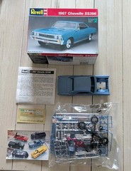 Vintage 1994 Revell #7146 1967 CHEVELLE #SS396 Muscle Car Model Kit Complete