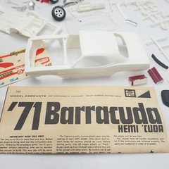 MPC 1971 Plymouth Barracuda 71 Hemi Cuda in Box – Partially Built