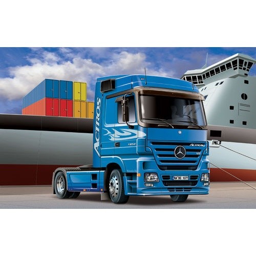 Italeri 3824 Mercedes-Benz Actros 1854 LS V8 1/24 Semi Truck Model Kit