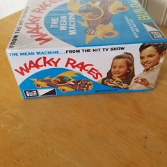 1:25 Wacky Races: Mean Machine Figures Snap MPC Model Kit Dick Dastardly Muttley