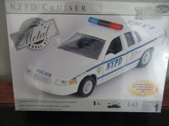 Testors Model Car Kit Metal NYPD Cruiser 1:43 Scale Sealed Box Free USA Shipping