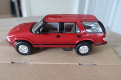 Vintage ERTL 1995 Chevrolet S10 Blazer Apple Red Plastic Dealer Promo Model NOS