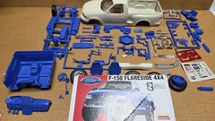 1996 Ford F-150 4×4 1/25 LINDBERG Started Model Kit for rebuilding or parts