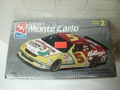 1995 CHEVY MONTE CARLO # 5 KELLOGG’S TERRY LABONTE 1/25 AMT ERTL NEW SEALED