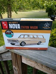 NEW AMT 1963 Chevy II Nova Station Wagon 1:25 scale model car kit 1202