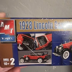 AMT ERTL 1/25 Scale 1928 LINCOLN GANGBUSTERS BUYER’S CHOICE Kit # 38167/SEALED