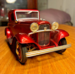 1932 FORD V8 COUPE AMT MODEL KIT ” BUILT “