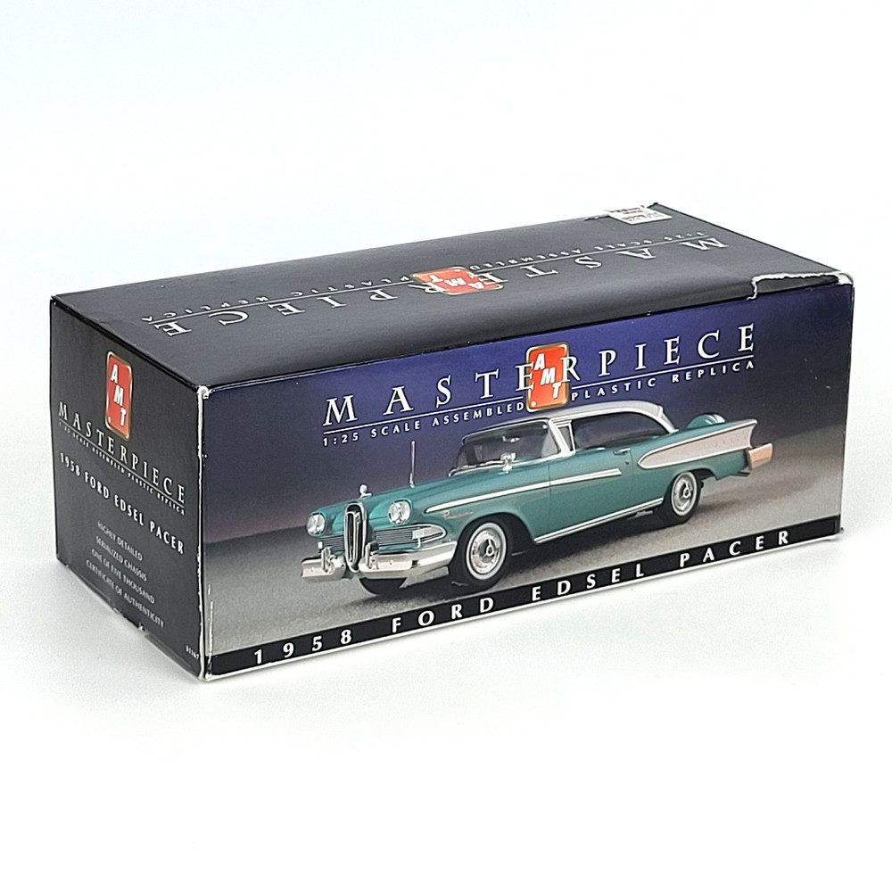 AMT ERTL R.C. – Masterpiece 1958 Ford Edsel Pacer 1:25 ASSEM. Model c2001 – NOB
