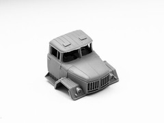 ICM 1/72 ZiL-131 6×6 Open Cargo Truck AFU ZSU Armed Forces of Ukraine Model Kit