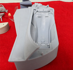 James Hunt Figure With McLaren M32 F1 Model Kit Scale 1/12