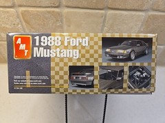 AMT, 1988 Ford Mustang GT, 1/25 scale, kit #31736 !!Sealed Inside!!