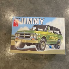 AMT 1/25 Scale AMT1219 1972 GMC Jimmy Model Kit NEW OPEN BOX