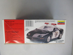LINDBERG CAMARO Z28 CALIFORNIA HIGHWAY PATROL POLICE CAR 1/20 MODEL KIT 1994