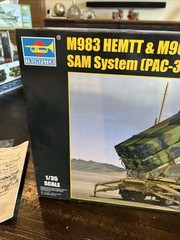 Trumpeter 1/35 M983 HEMTT & M901 Launching Station of MIM-104F PAC3 #01037