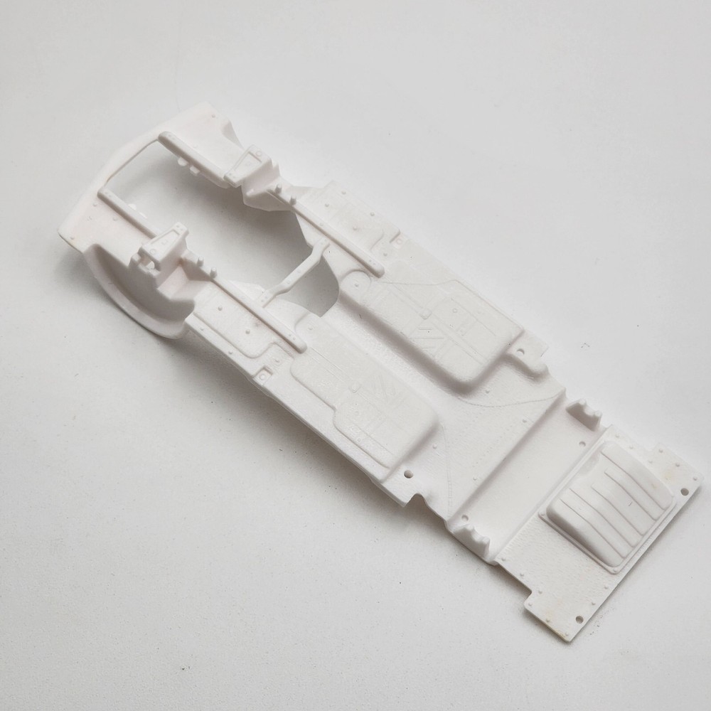 AMT 1/25 77 Ford Pinto 1129 Parts Kit Bash Chassis Under Body
