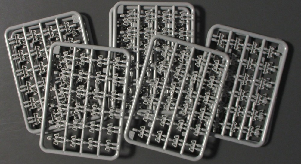 Miniart 1/35th Scale Stug III Ausf. G – Tracks from Kit No. 35338