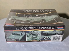 Vintage 1/24 MONOGRAM ’58 FORD T-BIRD CONVERTIBLE No. 2759 FACTORY SEALED 1987