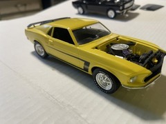 2 ford mustang model kits vintage