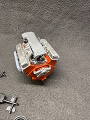 Monogram Iroc-Z Camaro 1/8 Model 2610 COMPLETE Engine V8 Tune Port Injection TPI