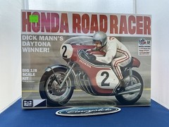 MPC 856/12 Honda Road Racer 1/8 Scale Motorcycle Model Kit Dick Mann Daytona