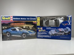 Revell Baldwin Motion ’69 Corvette and Corvette C5-R Goodwrench 1:25 Scale BUNDL