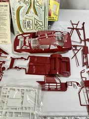Monogram Heinz Pontiac Grand Prix Stock Car 1 24 Scale #2914 Hut Stricklin