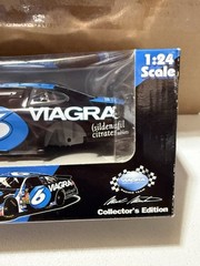 MARK MARTIN VIAGARA 2004 1/24 DIECAST MODEL KIT New SEALED Box