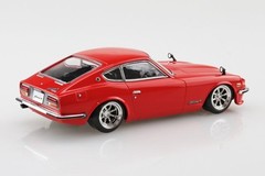 Aoshima 1/32 Model Car Snap Kit 15CU-RD Nissan S30 240Z Fairlady Z Custom (Red)