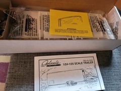 Galaxie 1/24-1/25 (T-24) 24′ Tandem Axle Tag-Along Trailer Model Kit Limited Ed