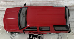 AMT/ERTL 1995 CHEVROLET TAHOE VICTORY RED DEALER PROMO MODEL #8946EO
