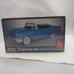 AMT 1957 Chevy Bel Air 1:25 Scale Plastic Model Kit AMT638 NEW Sealed