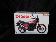 Aoshima Kawasaki X400GP 1982 Motorcycle Model Kit 1:12 Scale Bike Sealed Parts