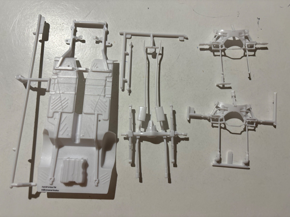 Model Car Parts – Revell ’71 Plymouth GTX chassis suspension exhaust ONLY 1/24