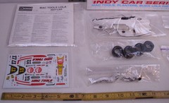 MONOGRAM INDY CAR SERIES MAC TOOL RACE CAR MODEL KIT 1:24 2930