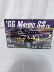 Revell 66 Chevrolet Malibu SS 2N1 1:24 Scale Model Kit Sealed