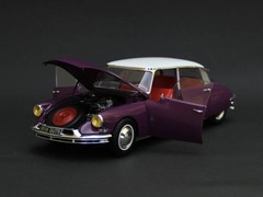 EBBRO 1/24 Citroen DS19 Painted Finished