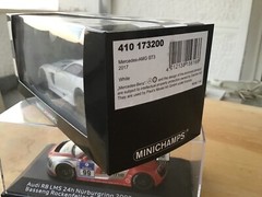 1/43 MINICHAMPS Mercedes AMG GT3, met.white , 1/402 PCs ,2017 mint+++!