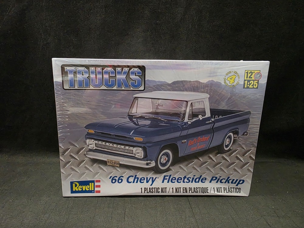Revell ’66 Chevy Fleetside Pickup 1:25 Scale Plastic Model Kit 85-7225