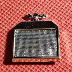 Radiator/ Grill Pie Wagon 1:24 Scale Model Car Part Atlantis