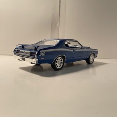 1971 Plymouth Duster 340 Six Pack 1/25 built model car