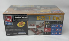 AMT/Ertl 1925 Ford “T” Rod Switchers 2003 Toy Fair Exclusive 1:25 Model Kit NEW