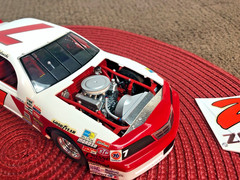 MONOGRAM 1/24 ZEREX AK ’87 T-BIRD STOCK CAR FACTORY BUILT BOX ART DISPLAY MODEL