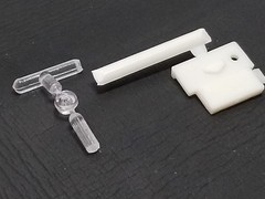 Diamond REO Truck Tractor BACK UP LIGHT & BRACKET for 1:25 AMT Model Kit