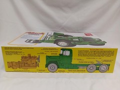 AMT AMT1039 MACK R685ST Collectables 17+
